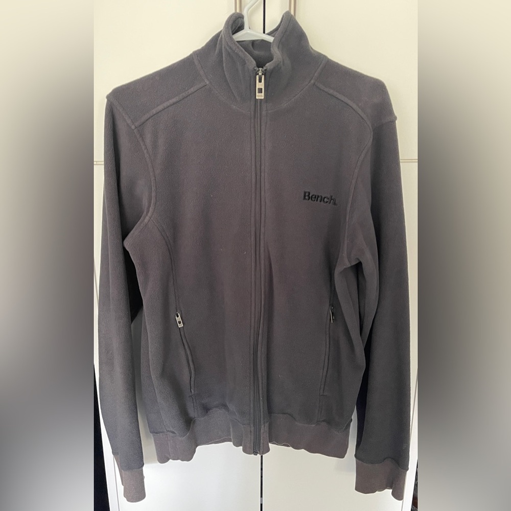 Bench Men’s Fleece Sweater Grey Size Small S Comfy For Winter